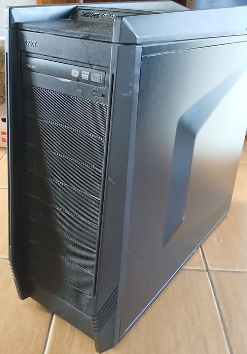 Kompletny zestaw komputerowy – Phenom II X4 / GTX 750 Ti / 16 GB RAM / SSD + 2 TB HDD