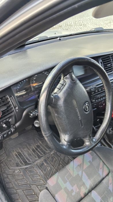 Opel Vectra B carrinha 1.6i 16 Sport