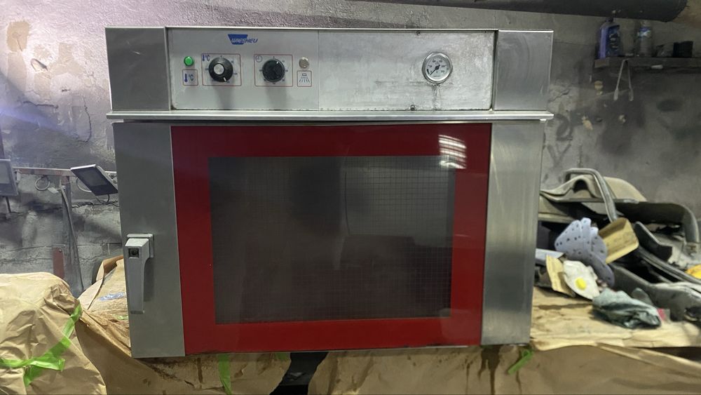 Конвекційна професійна пічь WIESHEU B 4/5 механічна