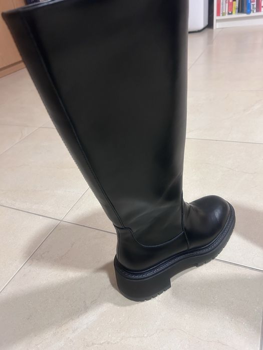 Botas cano alto da Zara 39 Novas