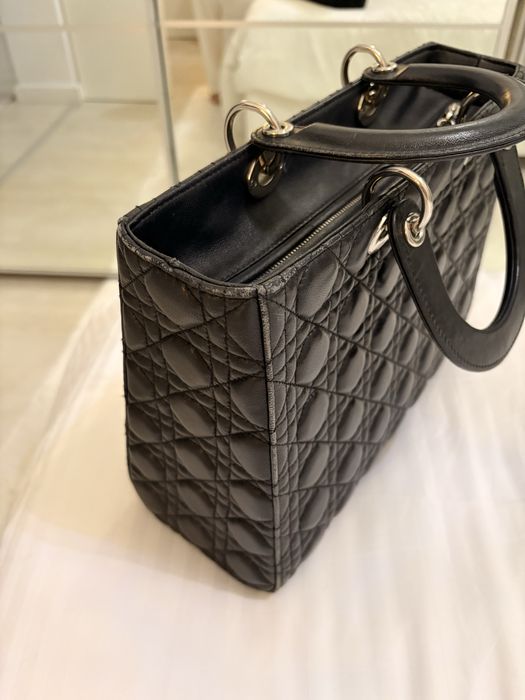 Mala muito elegante