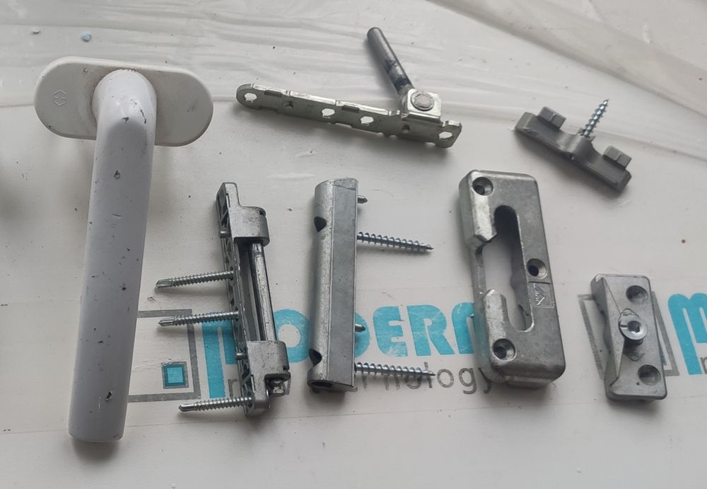 Фурнитура рото roto ручки бу окна пвх металопластиковые