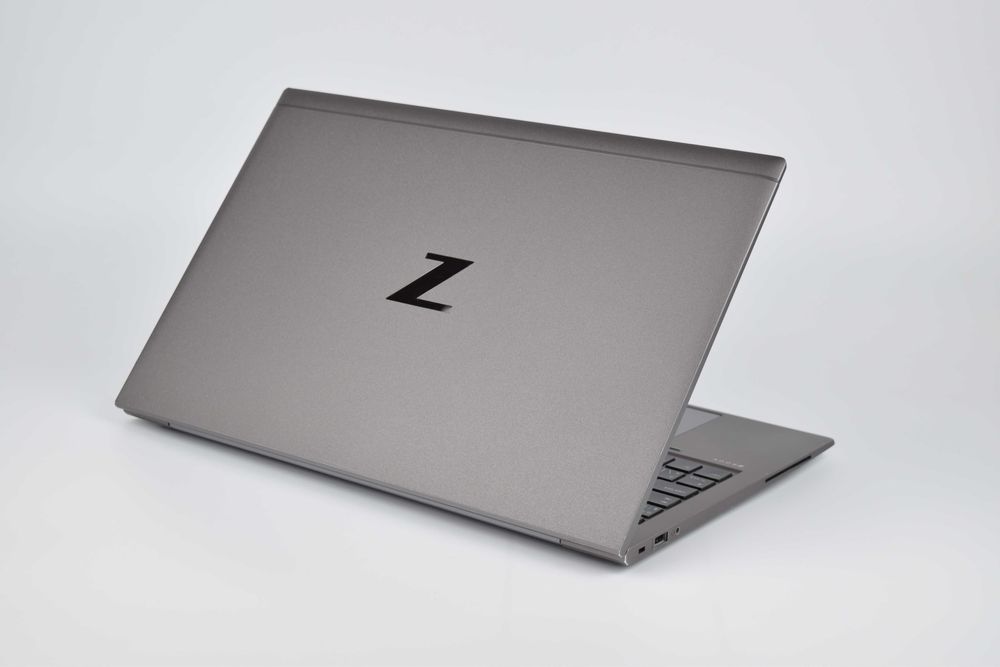 HP Zbook Firefly 15 G8 i7-1185G7 NVIDIA T500 (4 гб) 16/32гб Ноутбук 4G