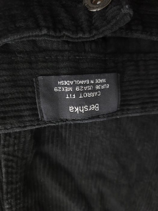 Spodnie sztruksowe Bershka 36 S 8 proste