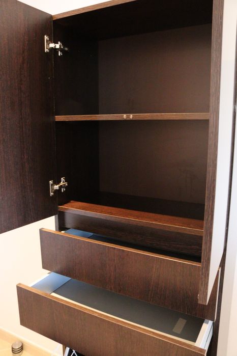 Móvel WC com cesto roupa