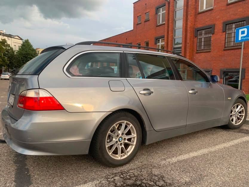 E61 2.5d 177km 2004r