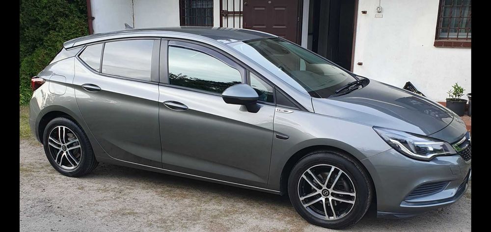 Opel Astra K,nowy rozrząd,super stan!