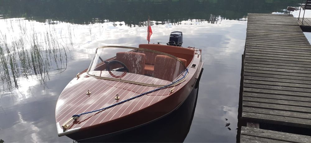 Klasyczna łódz lata 70