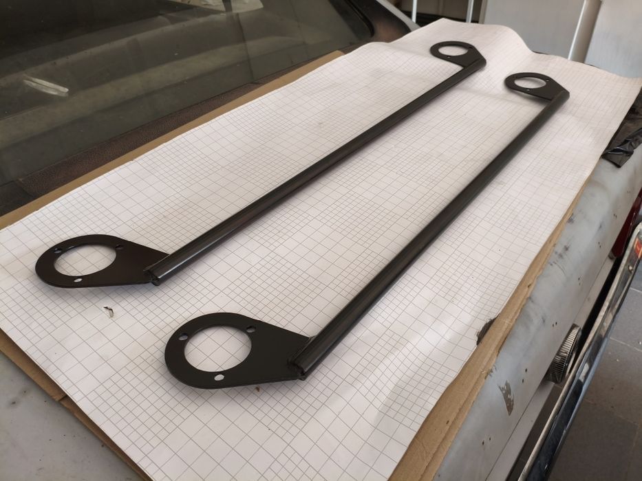 Распорка задняя BMW E34