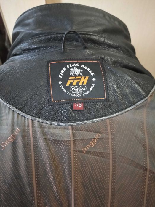 Кожаная куртка  Продам