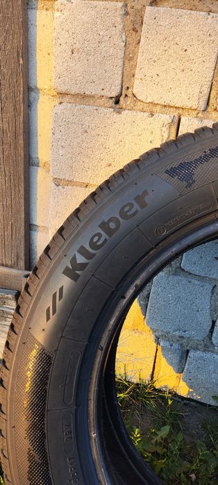 Kleber Quadraxer SUV 225/60 R17 99 V