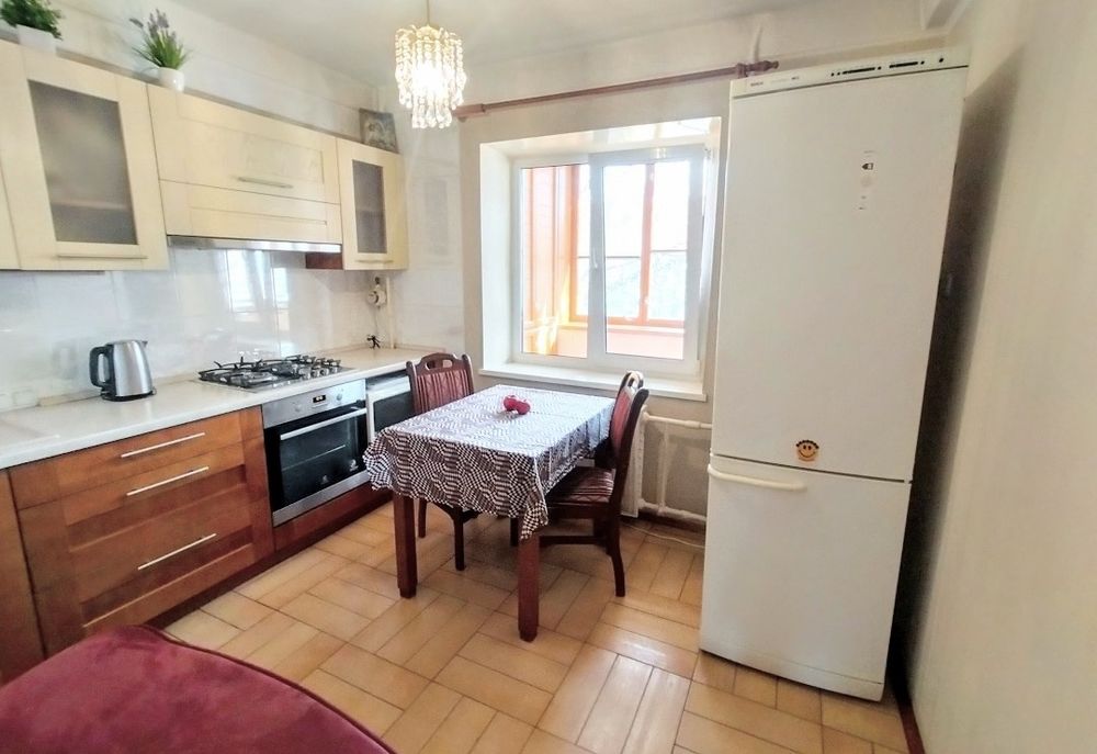 Сдам в аренду 2/р возле ст.м.Голосіївська