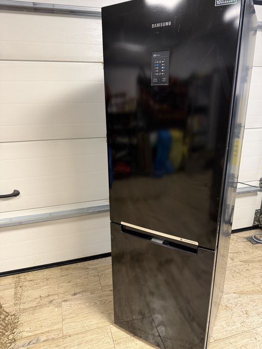 Lodówka Samsung RB31FERNDBC
