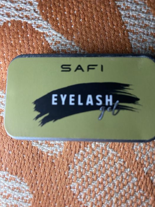 Гель для бровей сильной фиксации