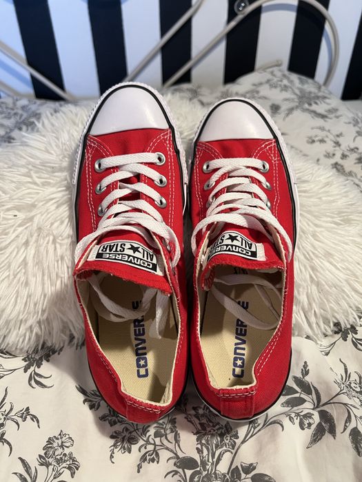 Converse czerwone w idealnym stanie rozmiar 38