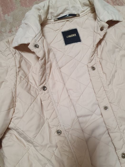 Продам весняну курточку