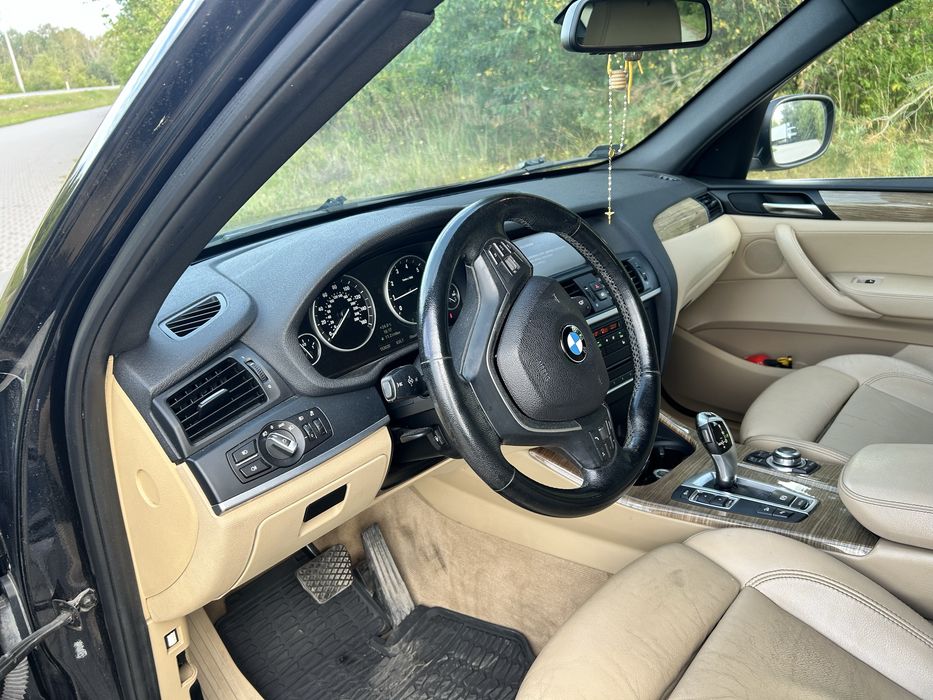 BMW x3 f25 28i niski przebieg