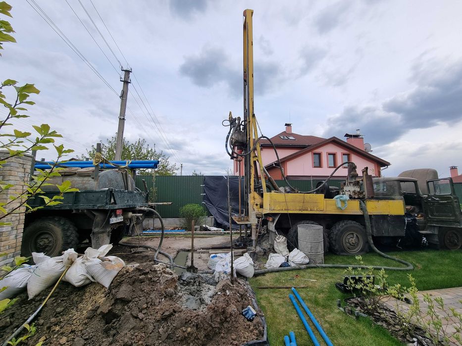 Буріння Свердловин Під ключ - Бурение Обухов, Монтаж / Ремонт Скважин