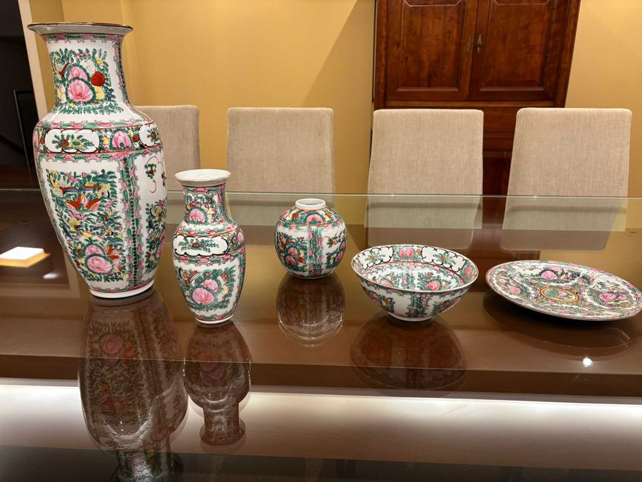 Conjunto de 5 peças em Porcelana de Macau - TUDO 25€