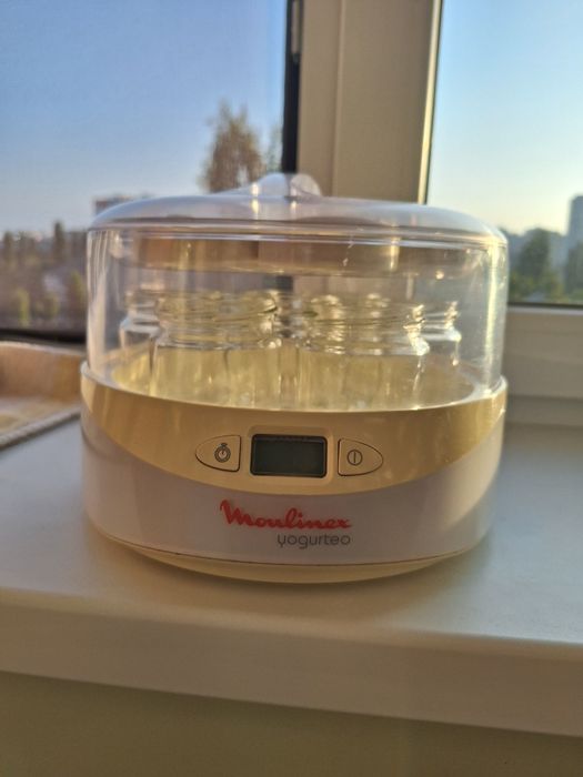 Йогуртниця Moulinex