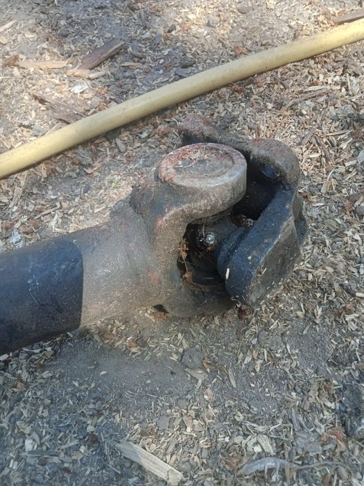 підвісна опора пвм Мтз + 2 кардані вали