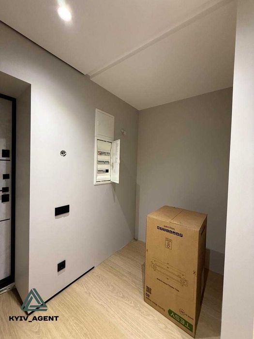 WOW!!! Велика 3-кімнатна (2 окремі спальні) на вул. Горлівська, 220