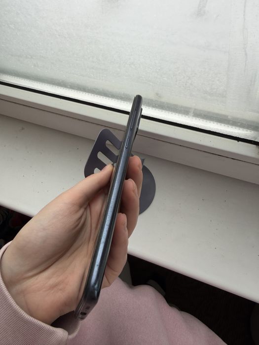 Samsung Galaxy A71.  6/128