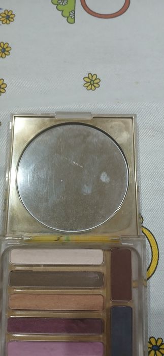 Estēe Lauder sombras para olhos.
