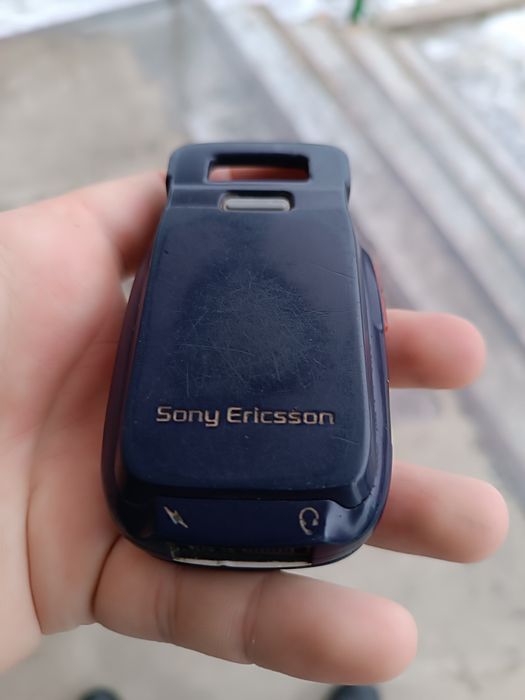 Sony Ericsson Z200 редкость