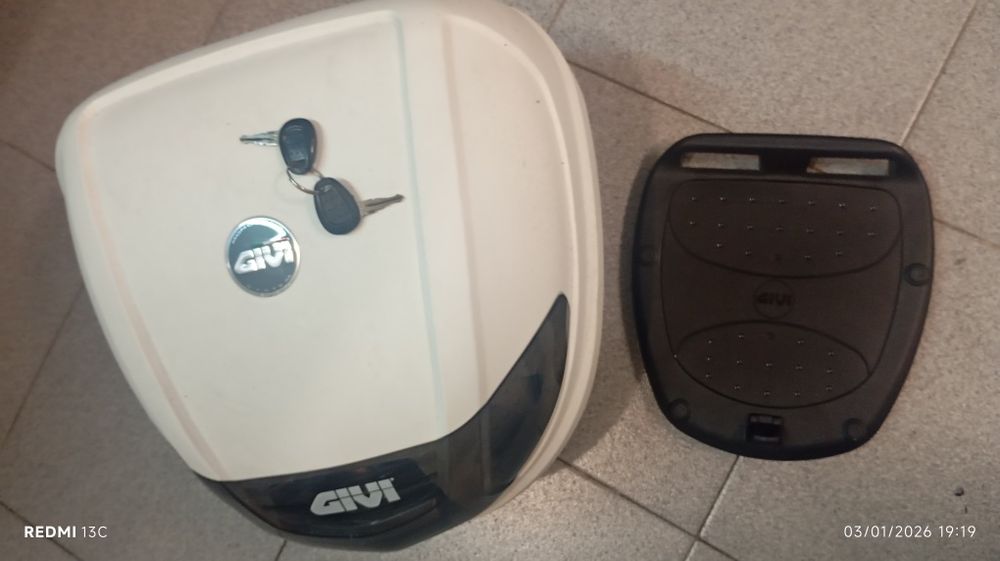 Top case Givi 30L
