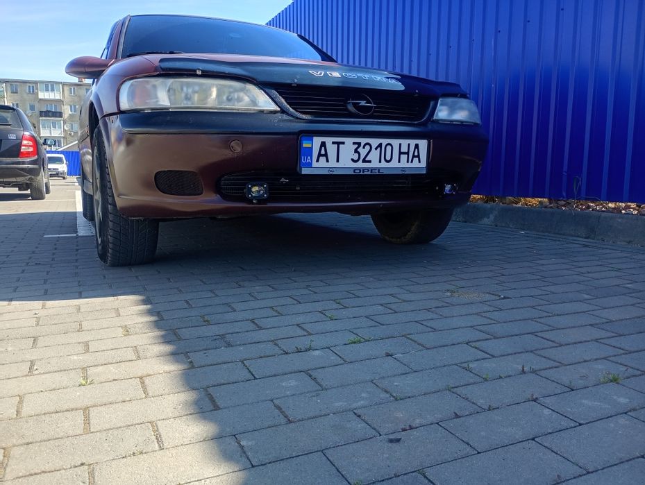 Хороший надійний автомобіль