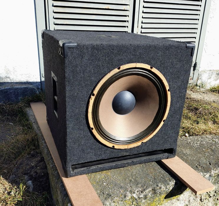Subwoofer kolumna estradowa 15" 38cm
