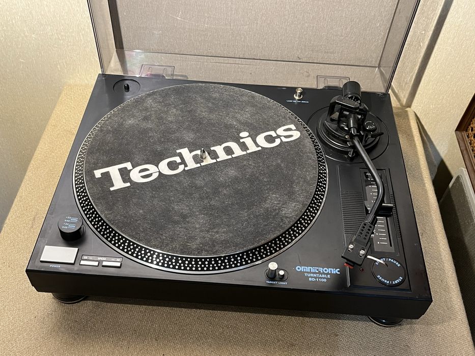 Качественный проигрыватель винила OMNITRONIC BD-1100 (BELT DRIVE)