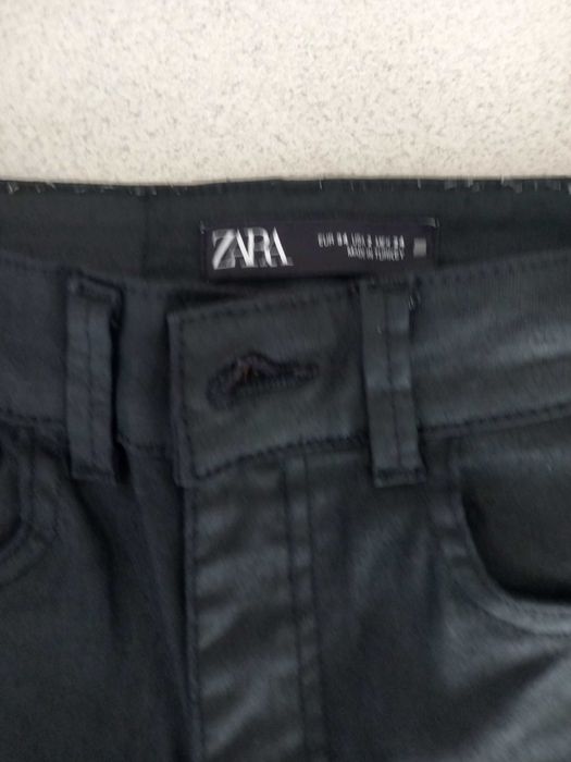 Spodnie ZARA czarne