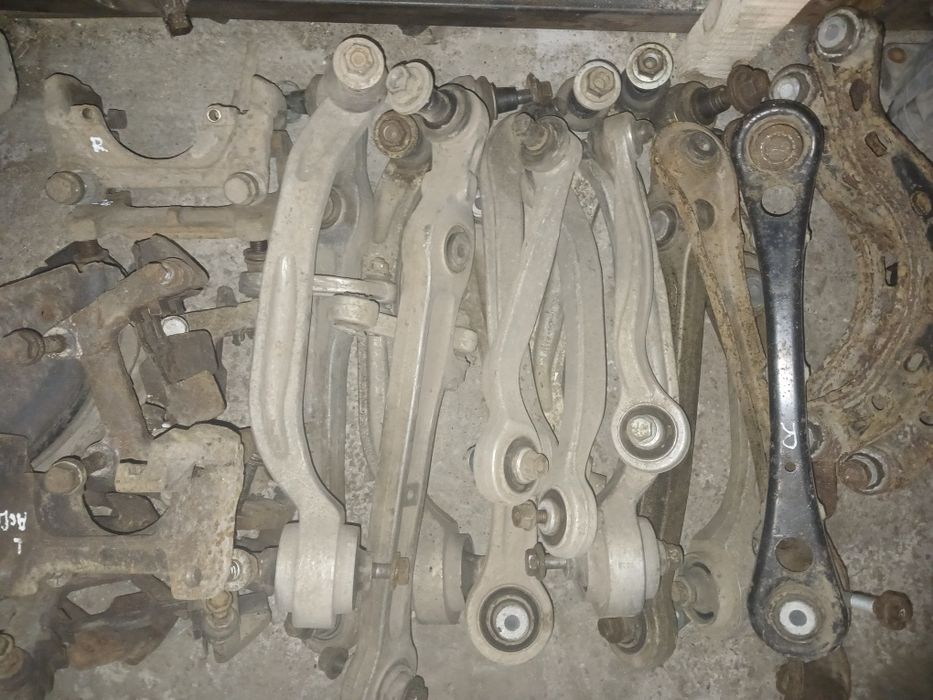 Продам рычаги ричаг важелі на ауди а6с6