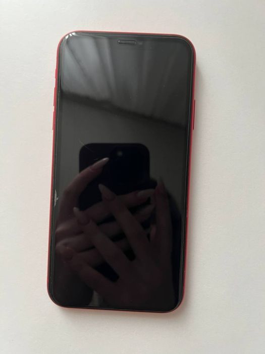 Срочно продам iPhone 11,64 гб