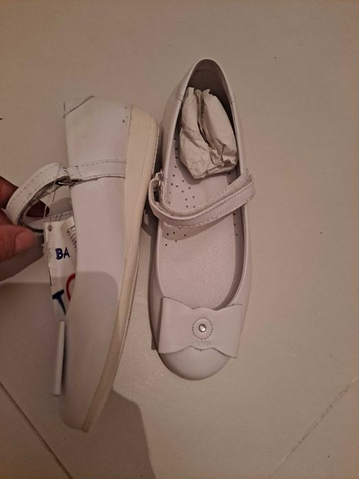 Buty dla dziewczynki komunia 33