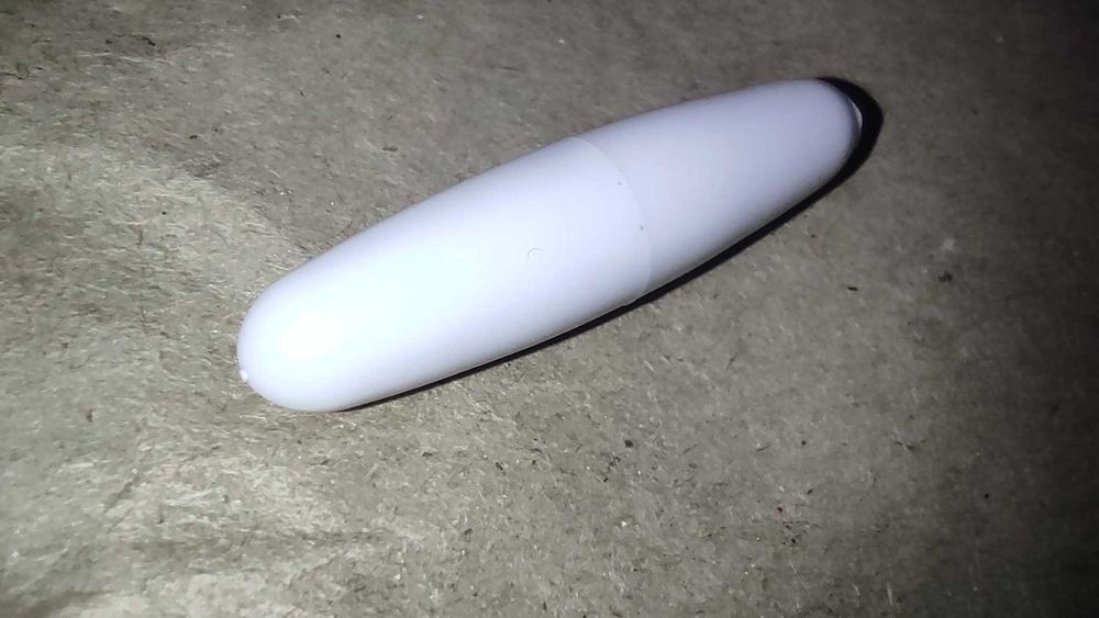 Пластиковый наконечник для электрогитары