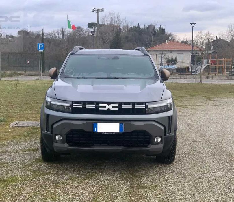 Бампер перед передок Dacia Duster III Renault дачіа дачя рено дастер