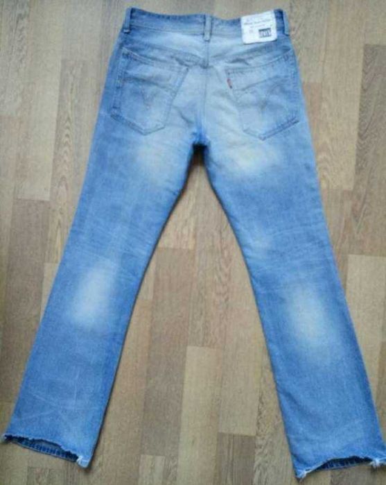 Джинсы мужские Levis, размер W33 L32