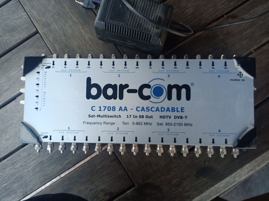 Мульти свич Bar-Com C 1708 AA