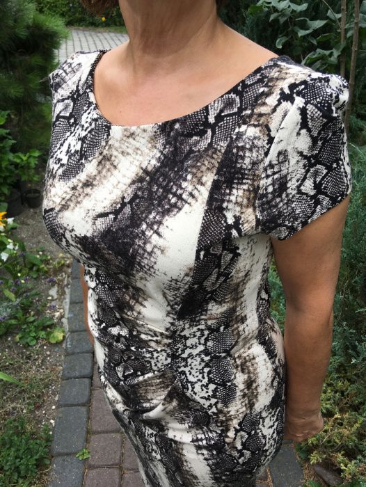 elegancka sukienka na wesele lub komunię