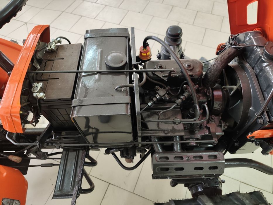 KUBOTA B6000 /// Capinadeira Nova /// Transporte