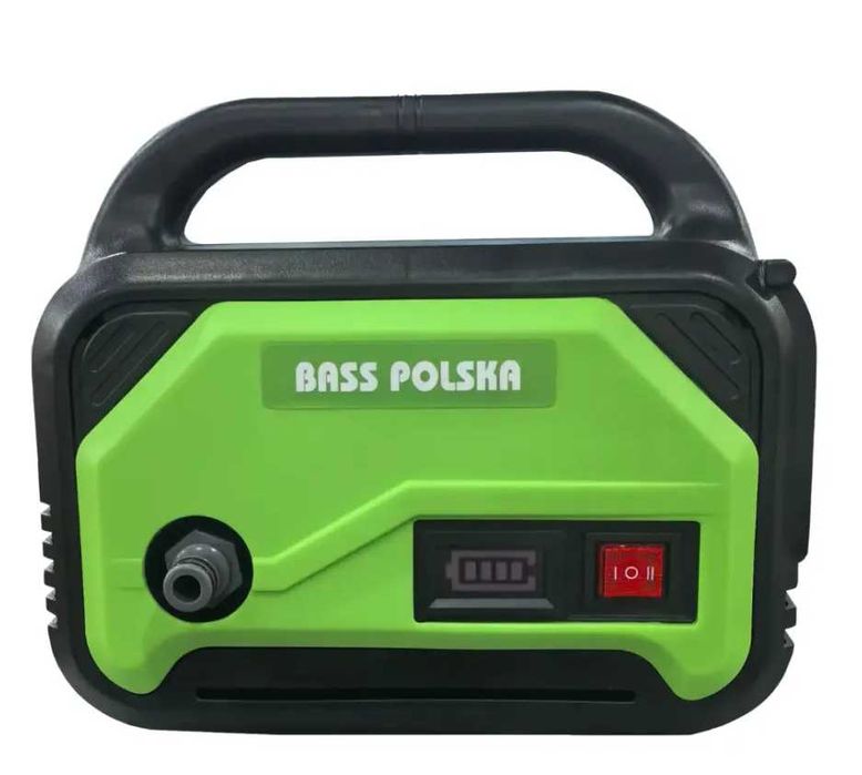 Портативна водяна помпа Bass Polska 8117 21V — акумуляторна, зі шлангом 10 м, для поливу та перекачування води