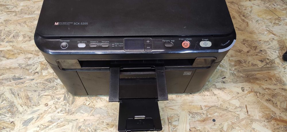 МФУ Samsung SCX-3205