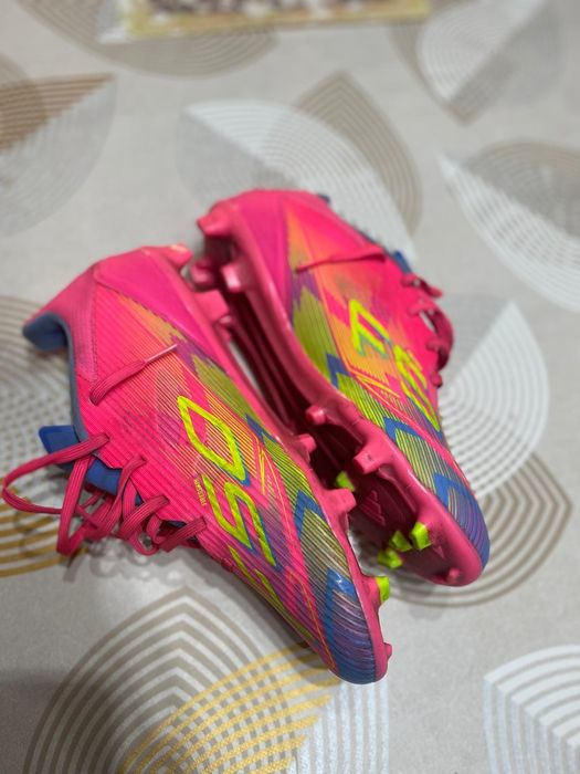Chuteiras adidas f50
