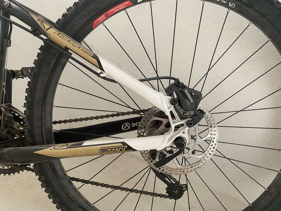 Bicicleta de montanha tamanho S roda 26