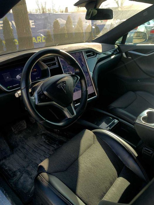 Tesla S 75d 2017
