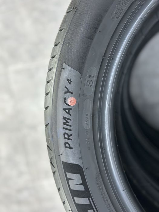 Нові літні шини Michelin Primacy4 S1 235/50 R19 103V XL