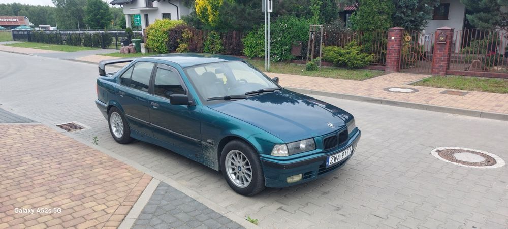 Sprzedam  e36 318i zamiana